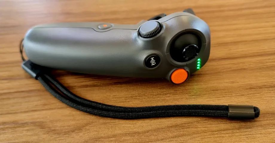 Drone DJI NEO Combo Fly More, Gogles e Joystick  - Foto 3