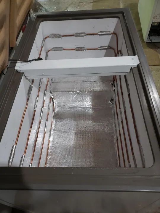 Vendo Freezer Horizontal duas tampas 420 litros zap *  - Foto 5