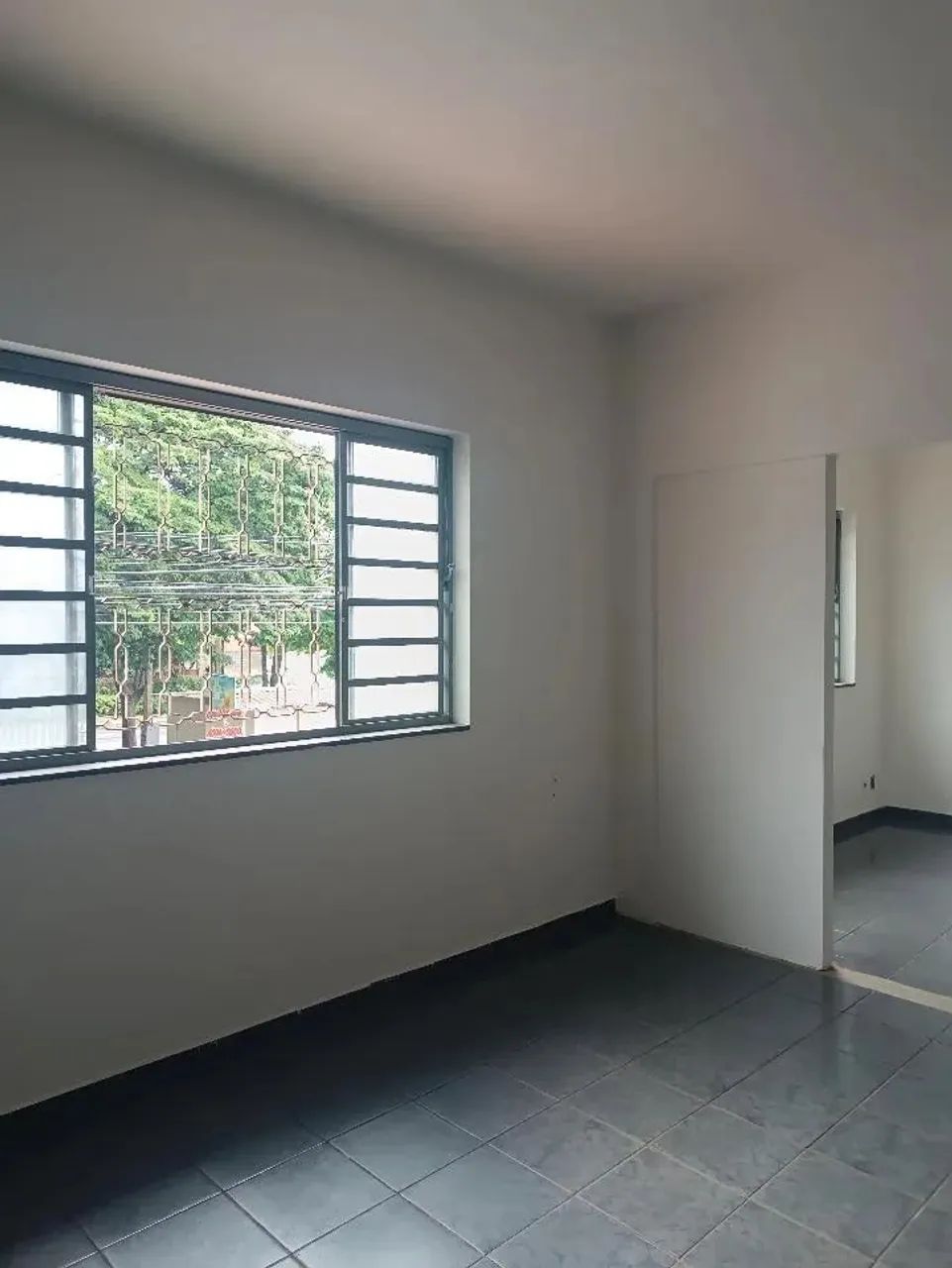 Locação de Comercial / Sala na cidade de Franca - Foto 5