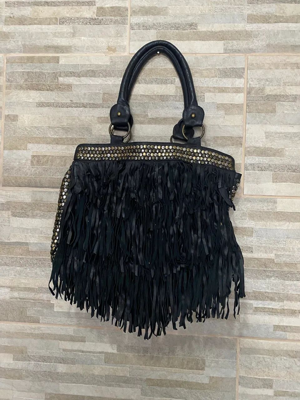 Bolsa de couro da marca Ateen com franja modelo tipo Boho - Foto 4