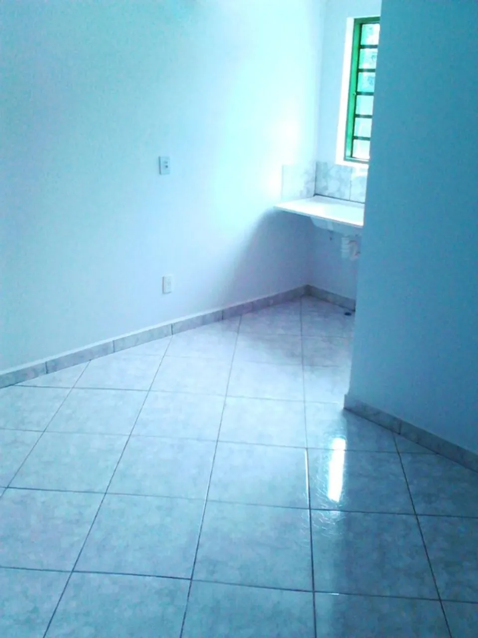 Quarto e banheiro por apenas R$ 650,00 livre de água, energia e IPTU