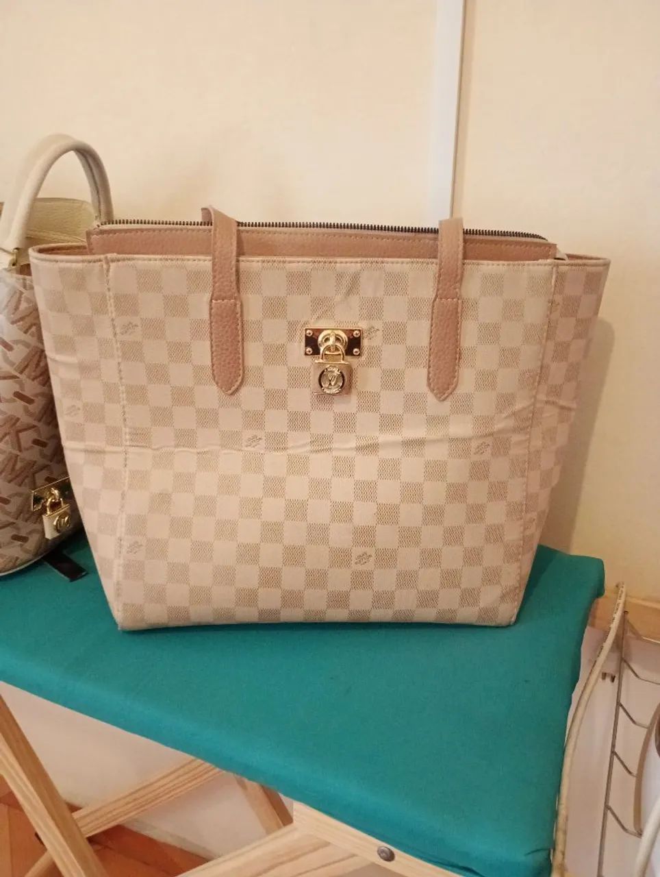 Bolsa MK segunda linha  - Foto 2