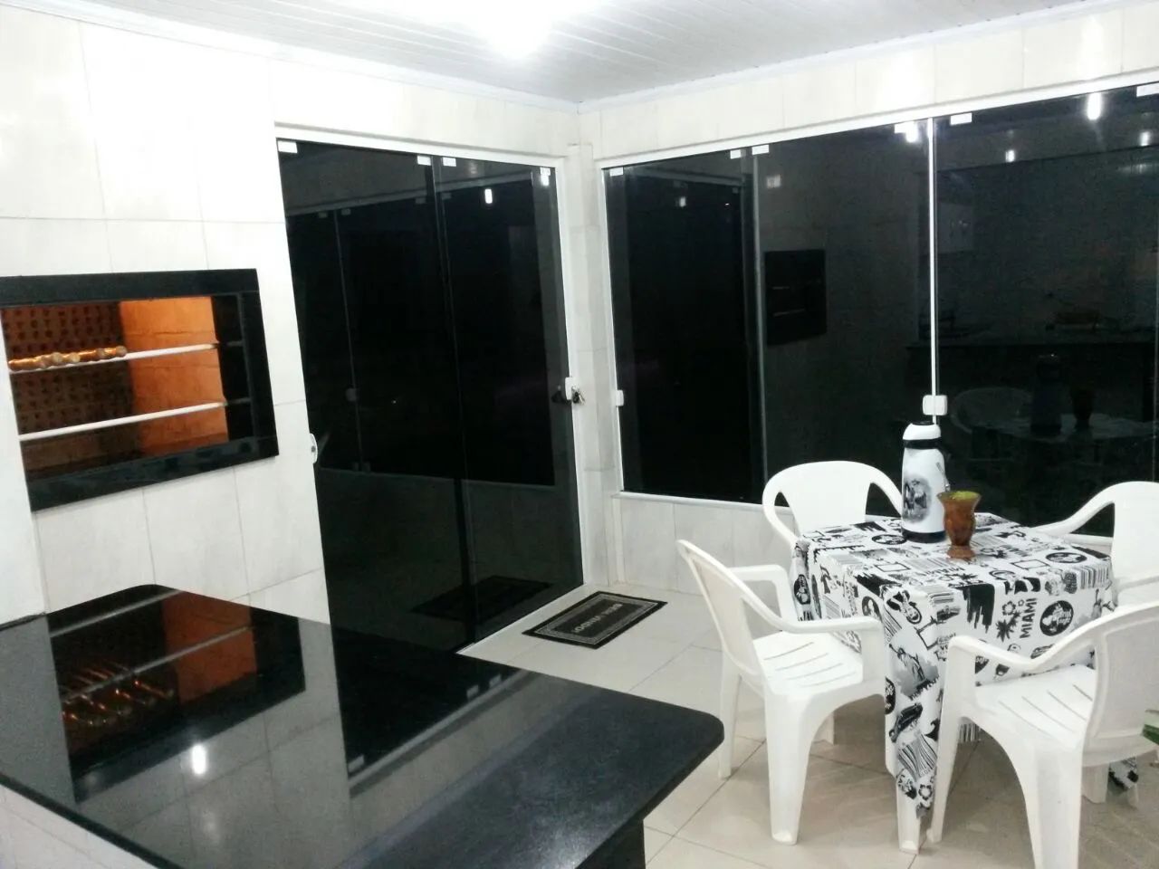 Excelente casa com piscina e apartamentos com ar condicionados. - Foto 14