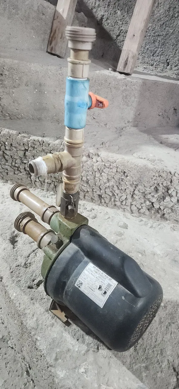 Bomba d'água para uso em agro e indústria e piscina.