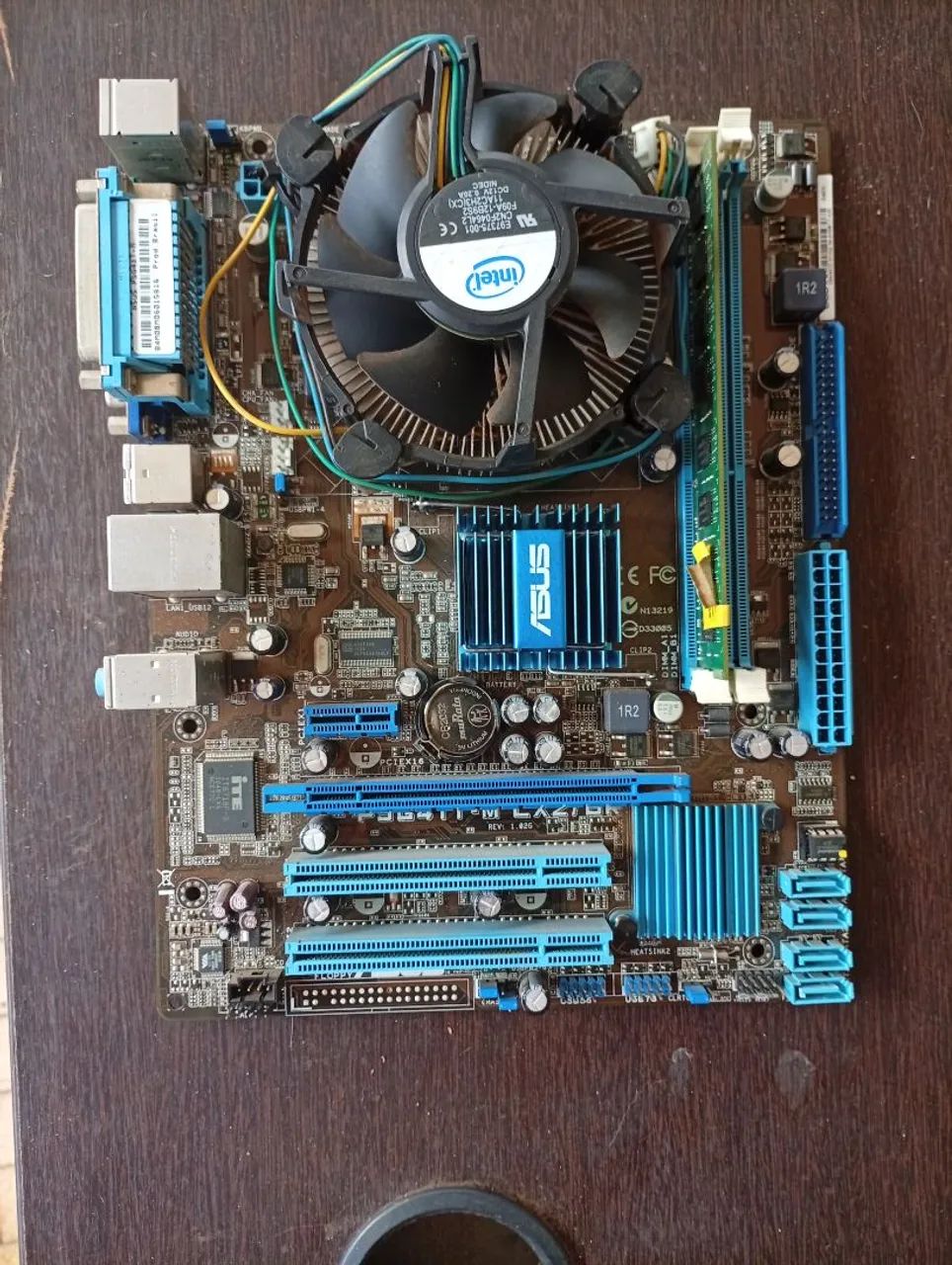 Kit placa mãe Asus P5g41t-lx2,Dual core,2gb,cooler - Foto 2
