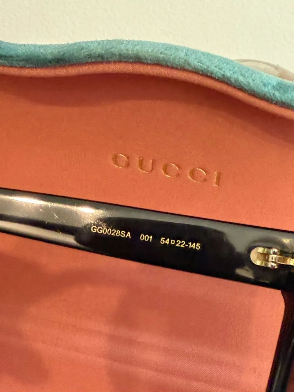Óculos de Sol Gucci - muito novo  - Foto 5