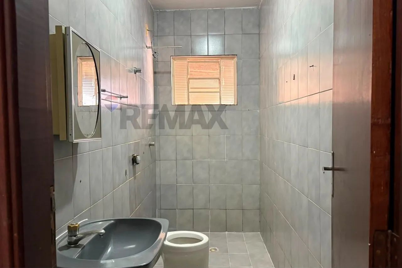 "Alugue: Casa 2 Dormitórios no Jardim Saulo" - Foto 4