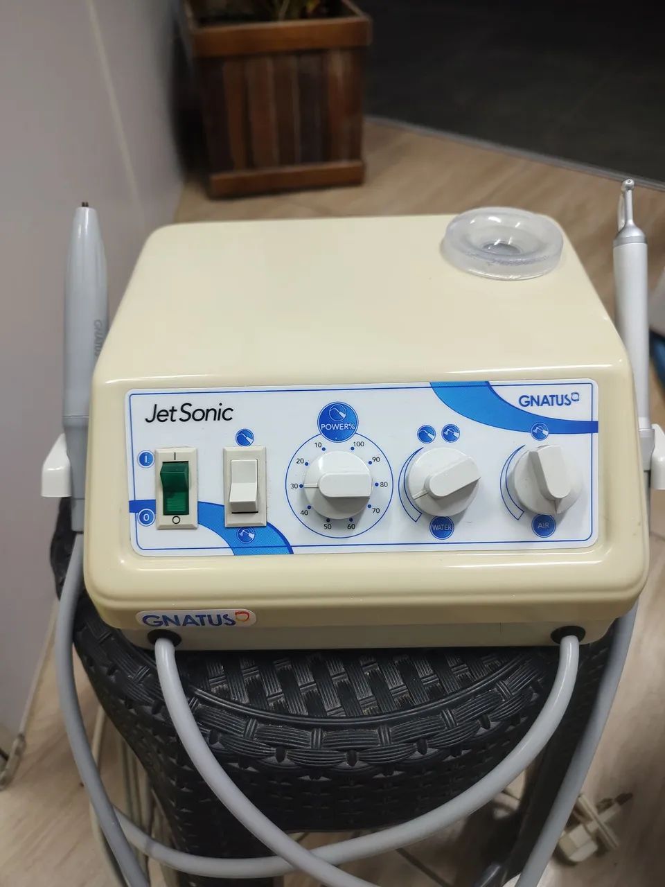 Ultrassom e jato de bicarbonato jetsonic Gnatus  - Foto 2