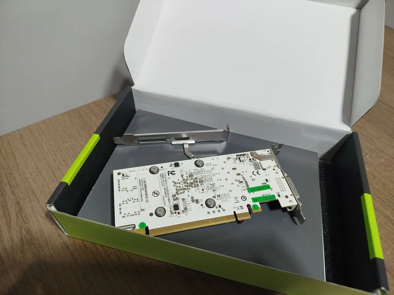 Placa de Vídeo Galax GT 1030 GDDR5 EXOC 2GB + Low Profile + Caixa