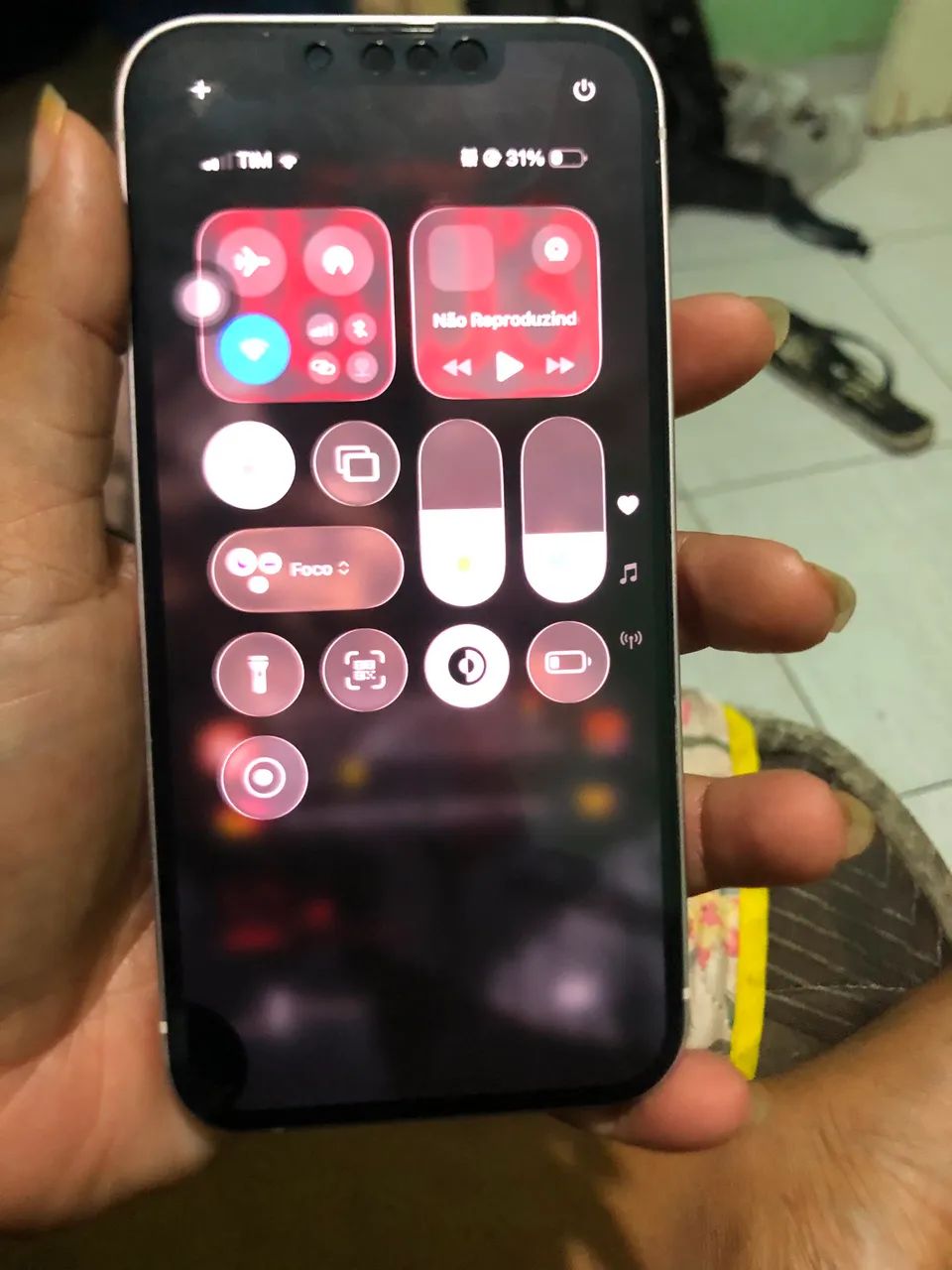 iPhone 13