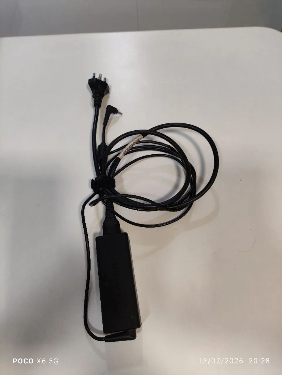 Notebook Samsung Essentials NP350XBE - Foto 4