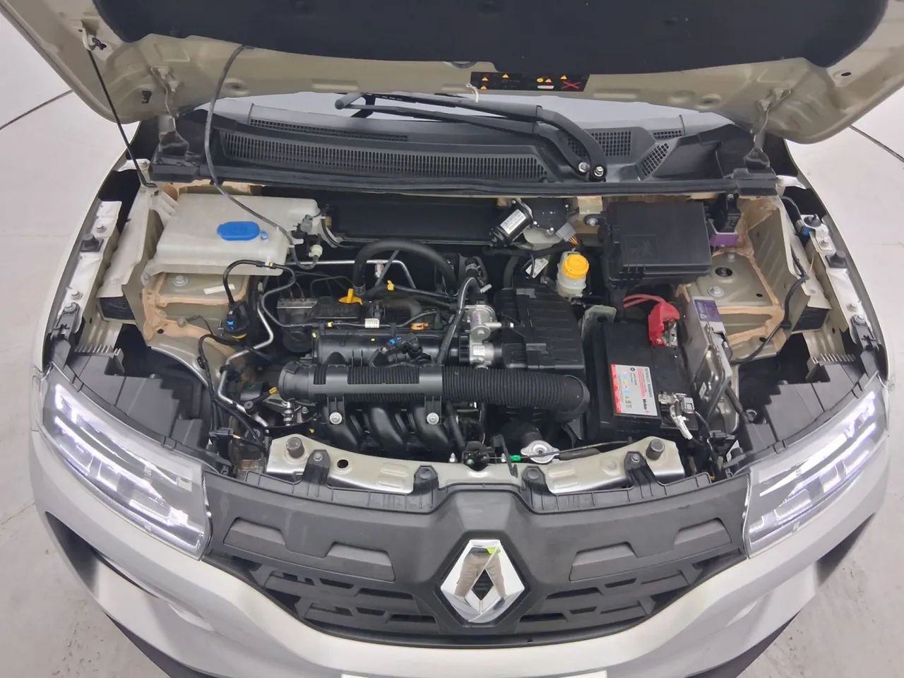 Renault Kwid 1.0 Zen, foto 10 de 18