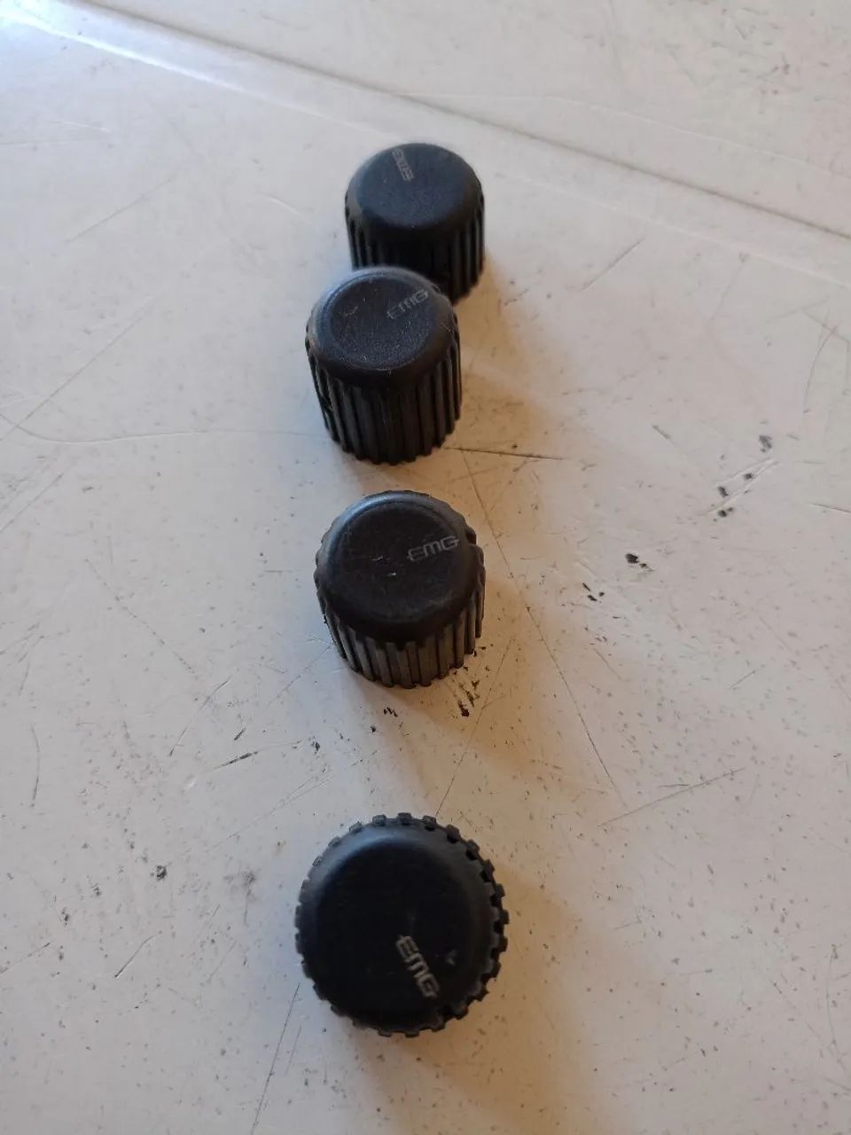 Knobs EMG  - Foto 2