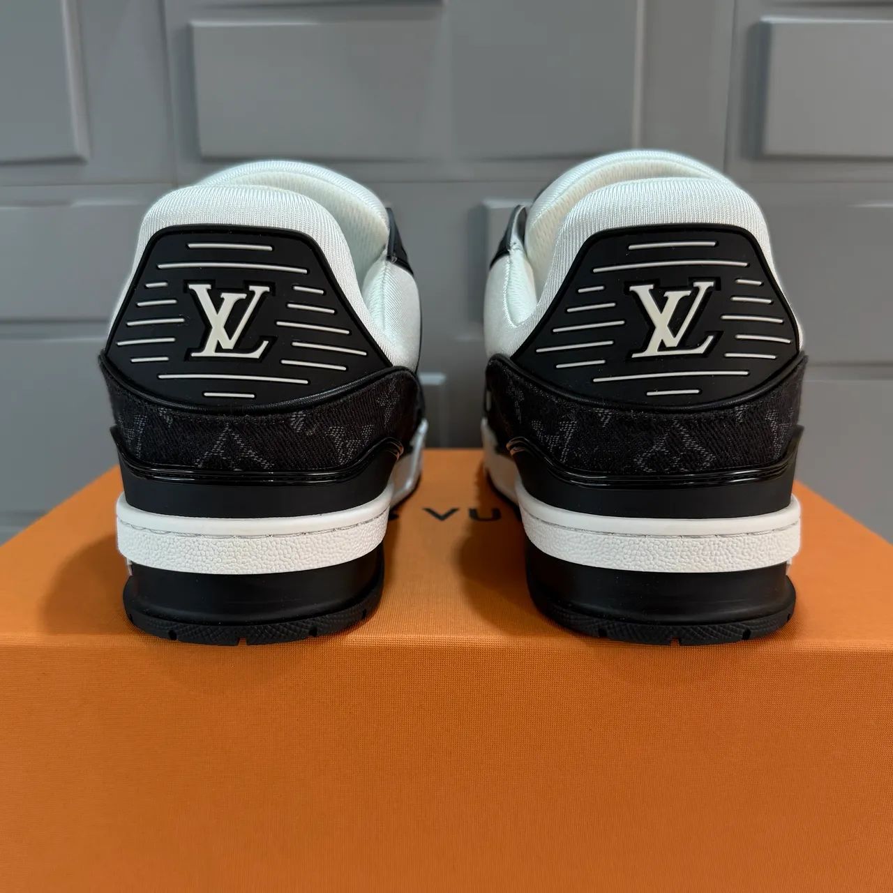 Louis Vuitton LV Trainer Denim Black White 41 - Foto 5