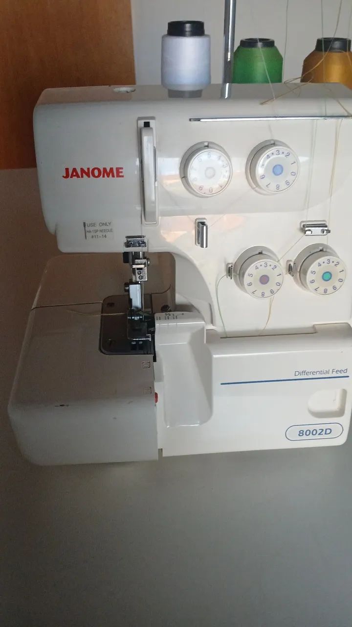 Vende - se uma overloque  - Foto 2