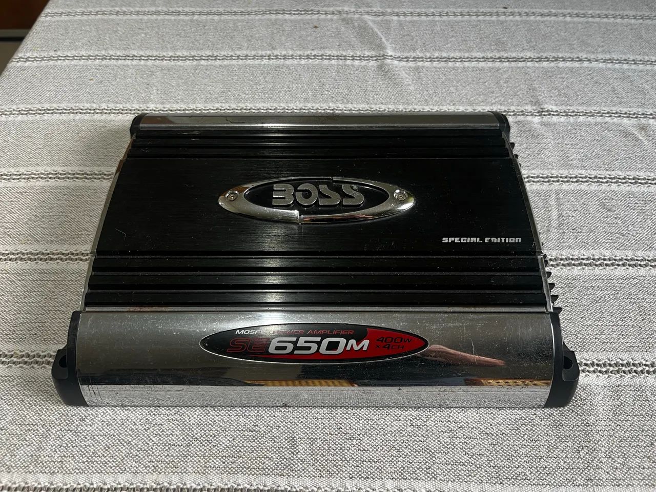 Módulo Boss SE650M Special Edition 4 canais 400W