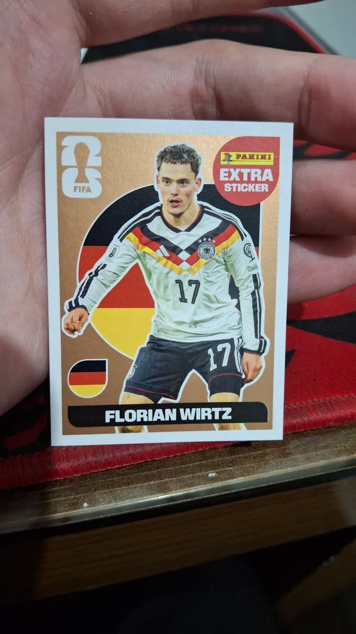 Figurinha Haaland base e Wirtz bronze - Foto 3