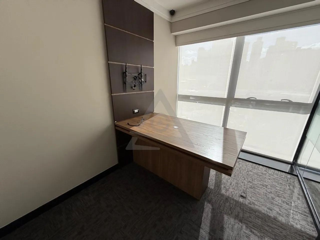 Sala para alugar em Campinas, Cambuí, com 185 m², Edifício 575 - Foto 4
