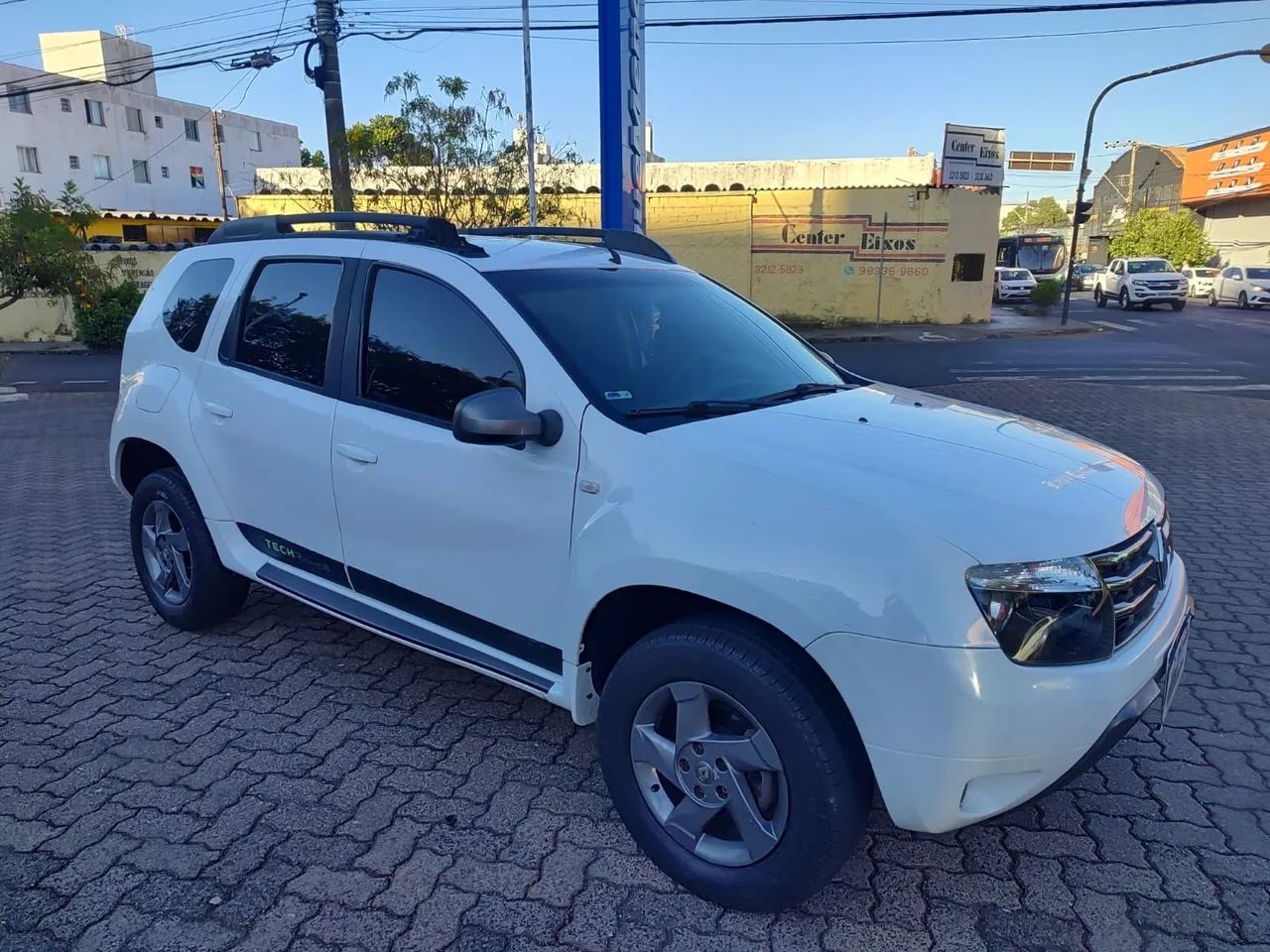 Renault Duster Dynamique 2.0 Hi-flex 16V Aut. 2015 - Foto 2