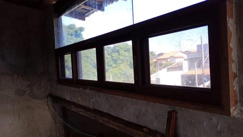 janelao 2,88 x 0,60 x 15 com vidro e tela madeira maciça frete gratis local