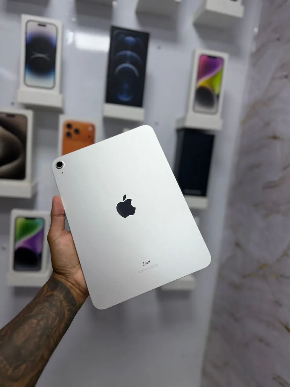 IPAD 10 - 64GB ?1.999 - Tablets e E-Readers - Samambaia Sul