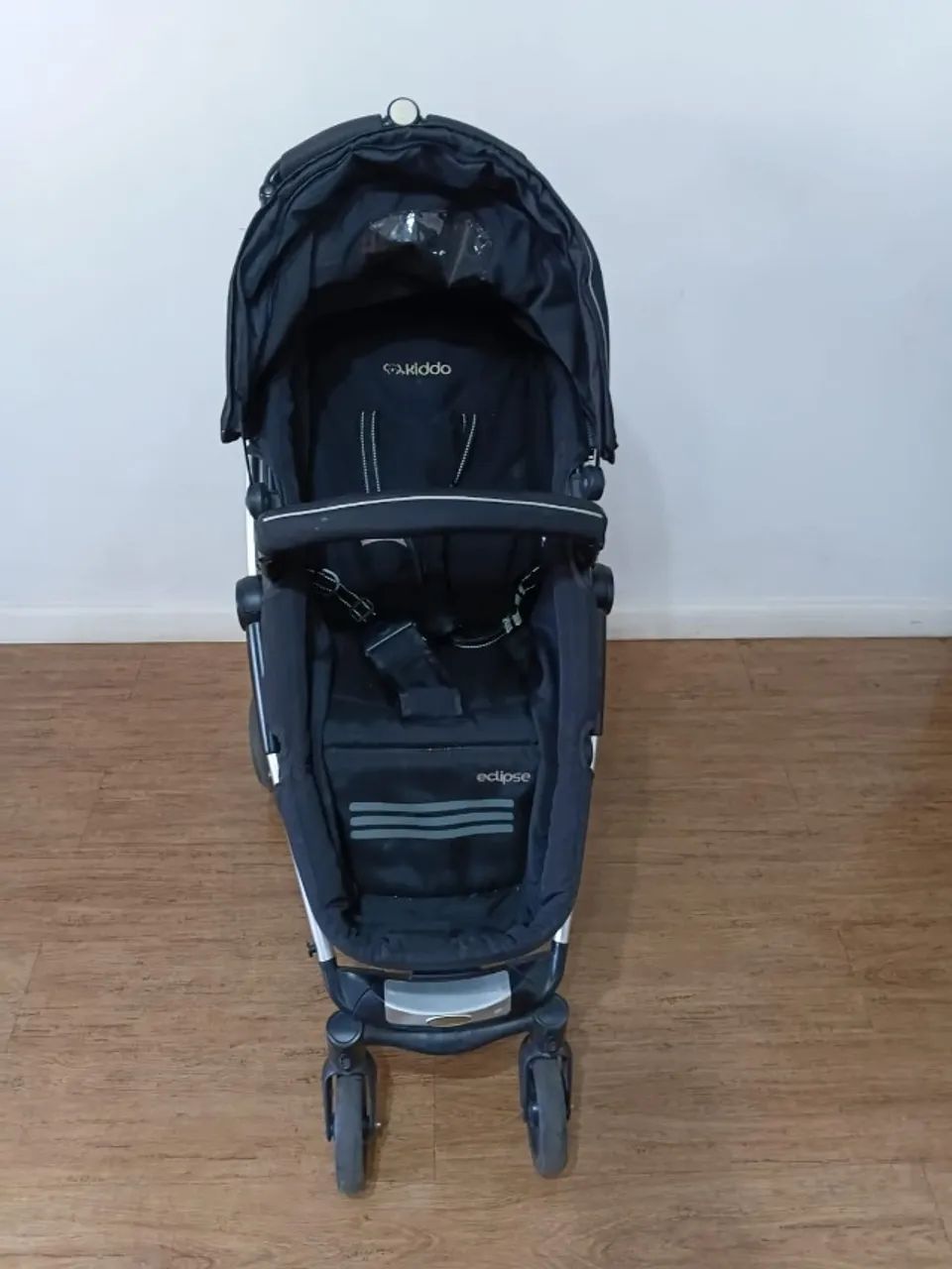 Carrinho Kiddo Eclipse + Bebê Conforto - Valor Imperdível SÓ HOJE
