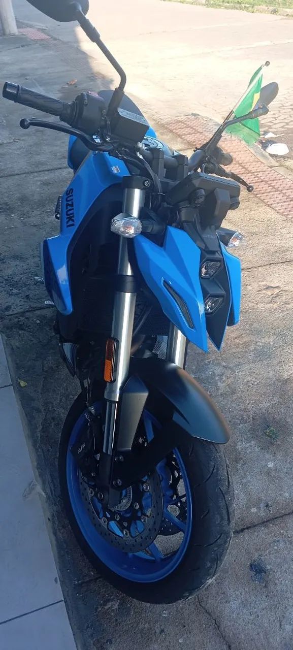 Suzuki GSX 8S - Foto 4