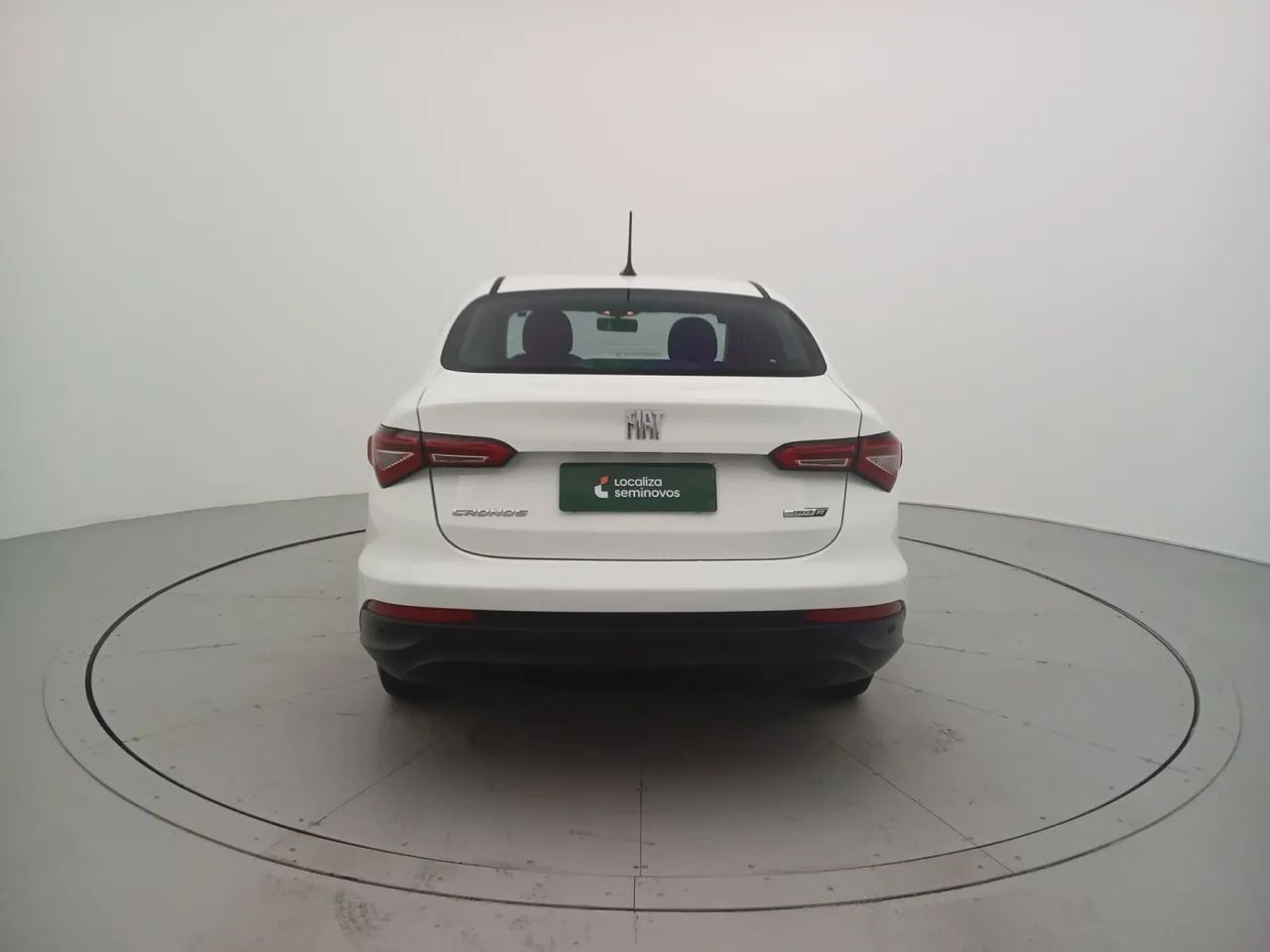 Fiat Cronos DRIVE 1.3 8V Flex Aut., foto 4 de 18