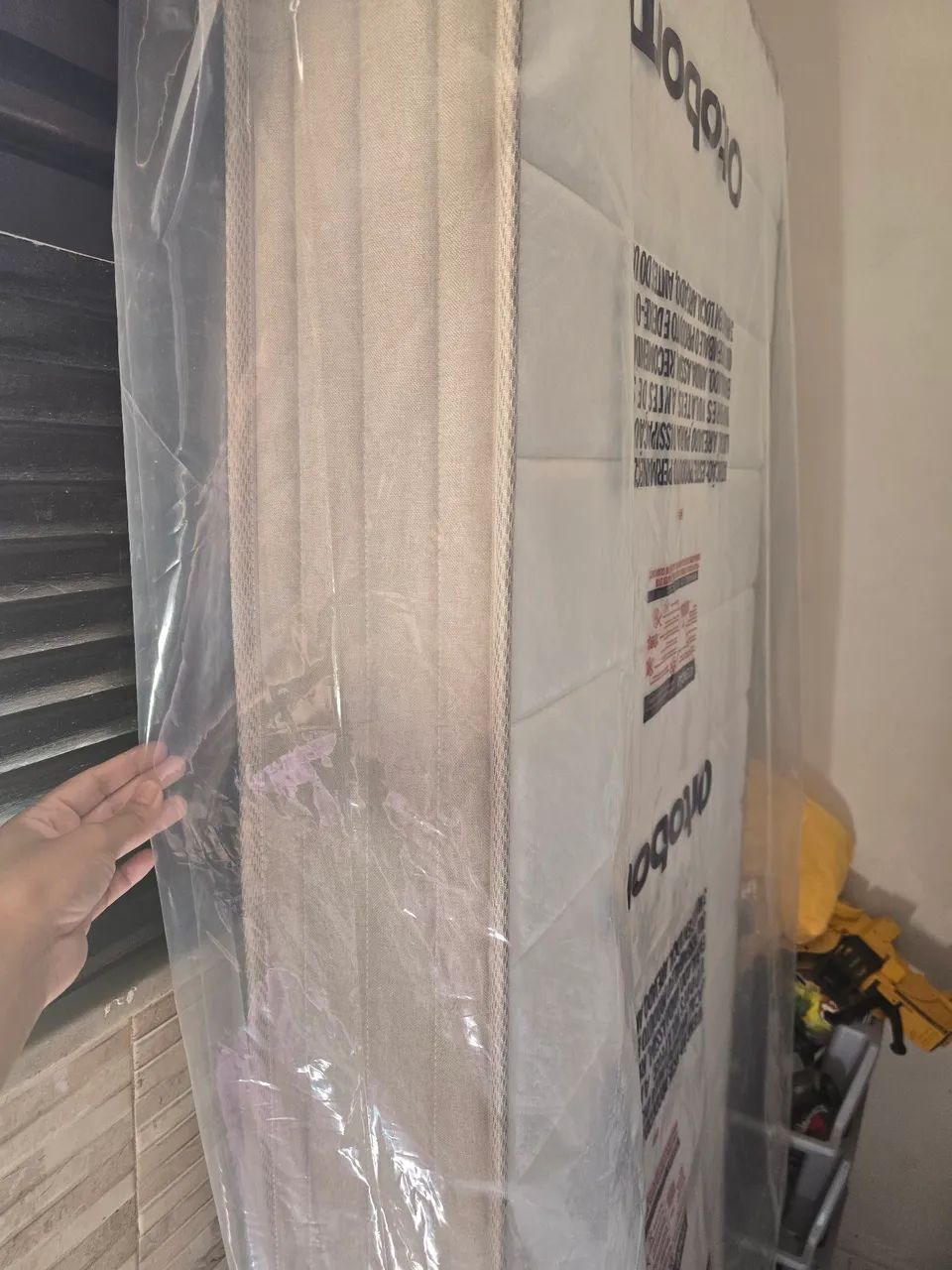 Cama box ortobom solteiro base de couro com colchão - Foto 3