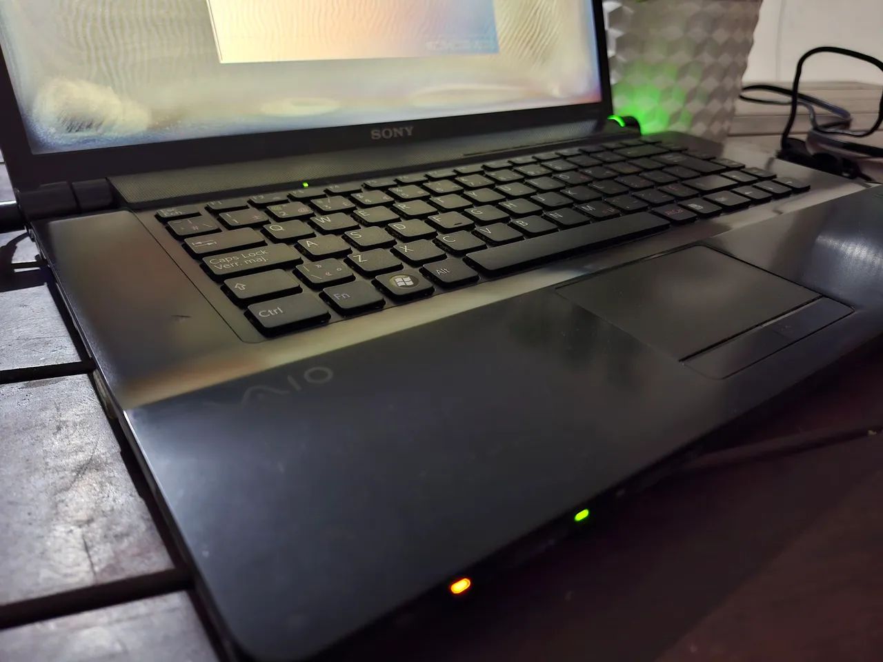 ? Notebook Vaio Original Sony Vaio PCG-3J1L - 6 - Ótimo para Estudos e Trabalho | R$ 500 - Foto 2