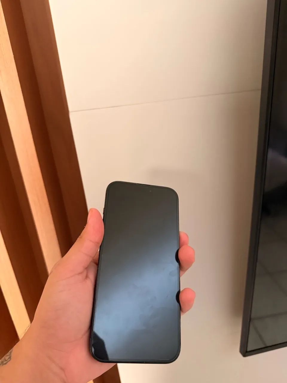 iPhone 16 Pro Max - Preto - Foto 2