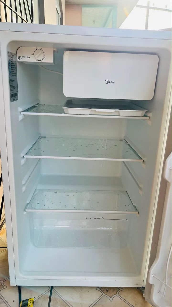 Vendo frigobar semi novo  - Foto 5