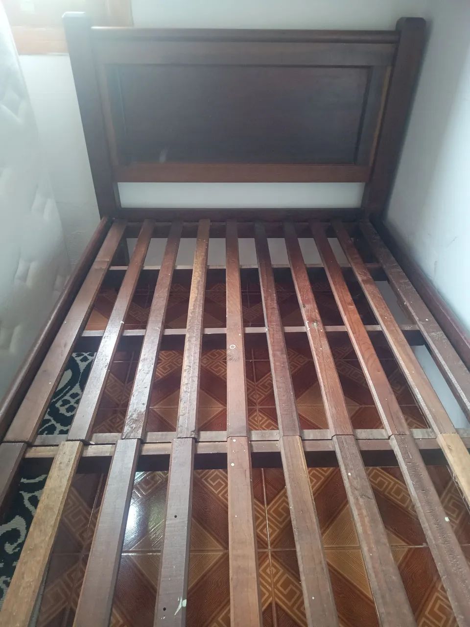 Cama de solteiro 