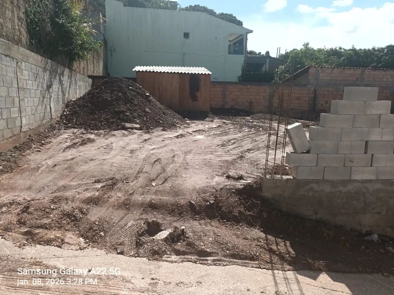 Lote 140mts V.pires