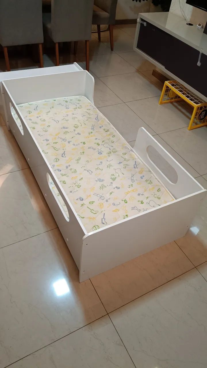 Cama infantil com colchão  - Foto 2