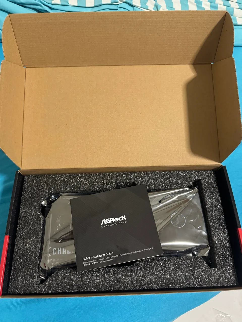 RX 9070 XT 16GB CHALLENGER ASROCK - Foto 4