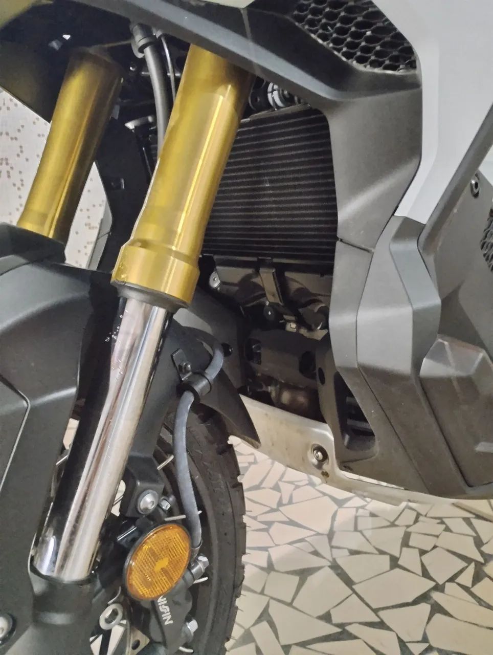 X-adv 750cc - Foto 4
