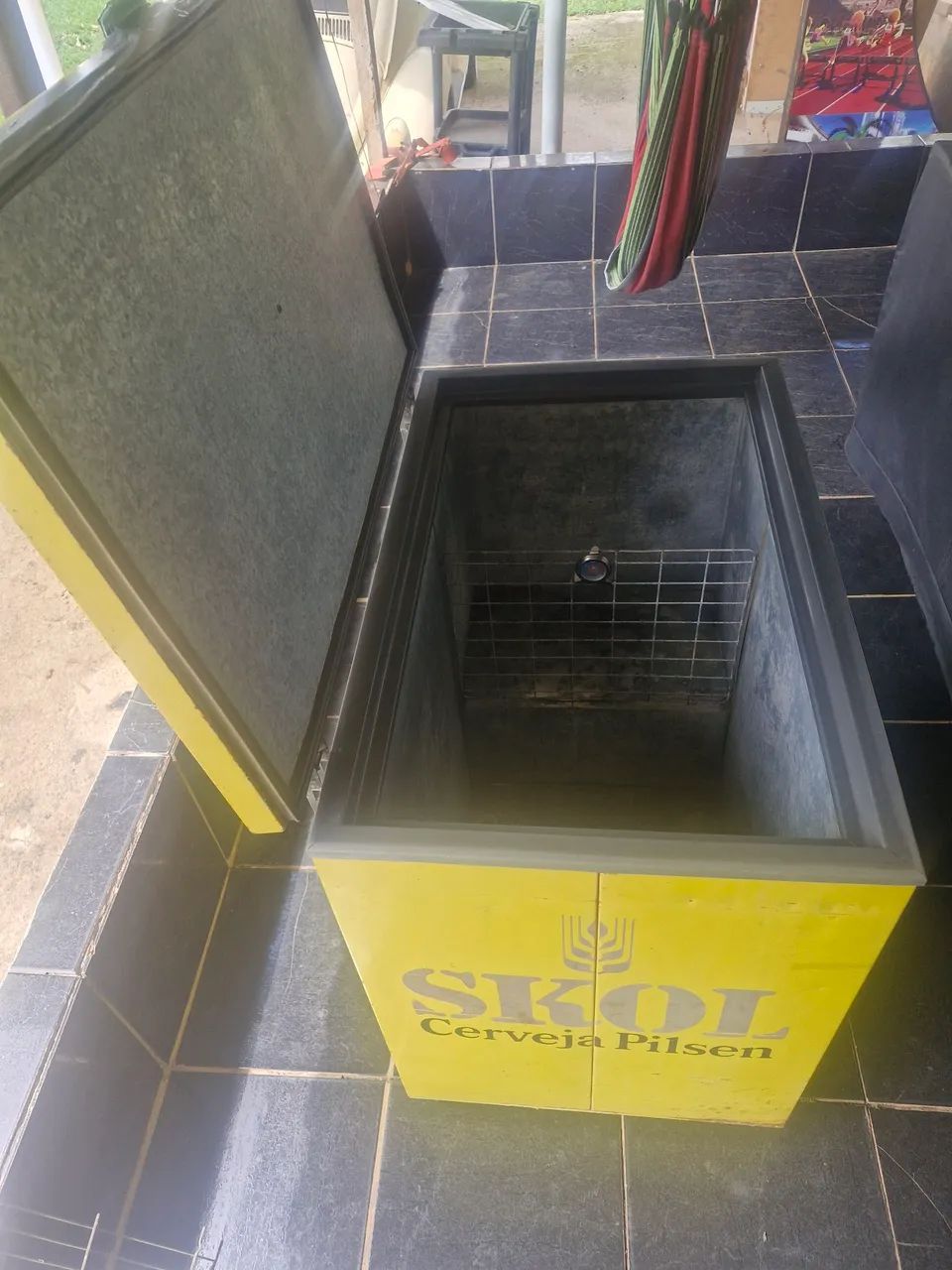Freezer horizontal Skol 200 litros - Foto 3