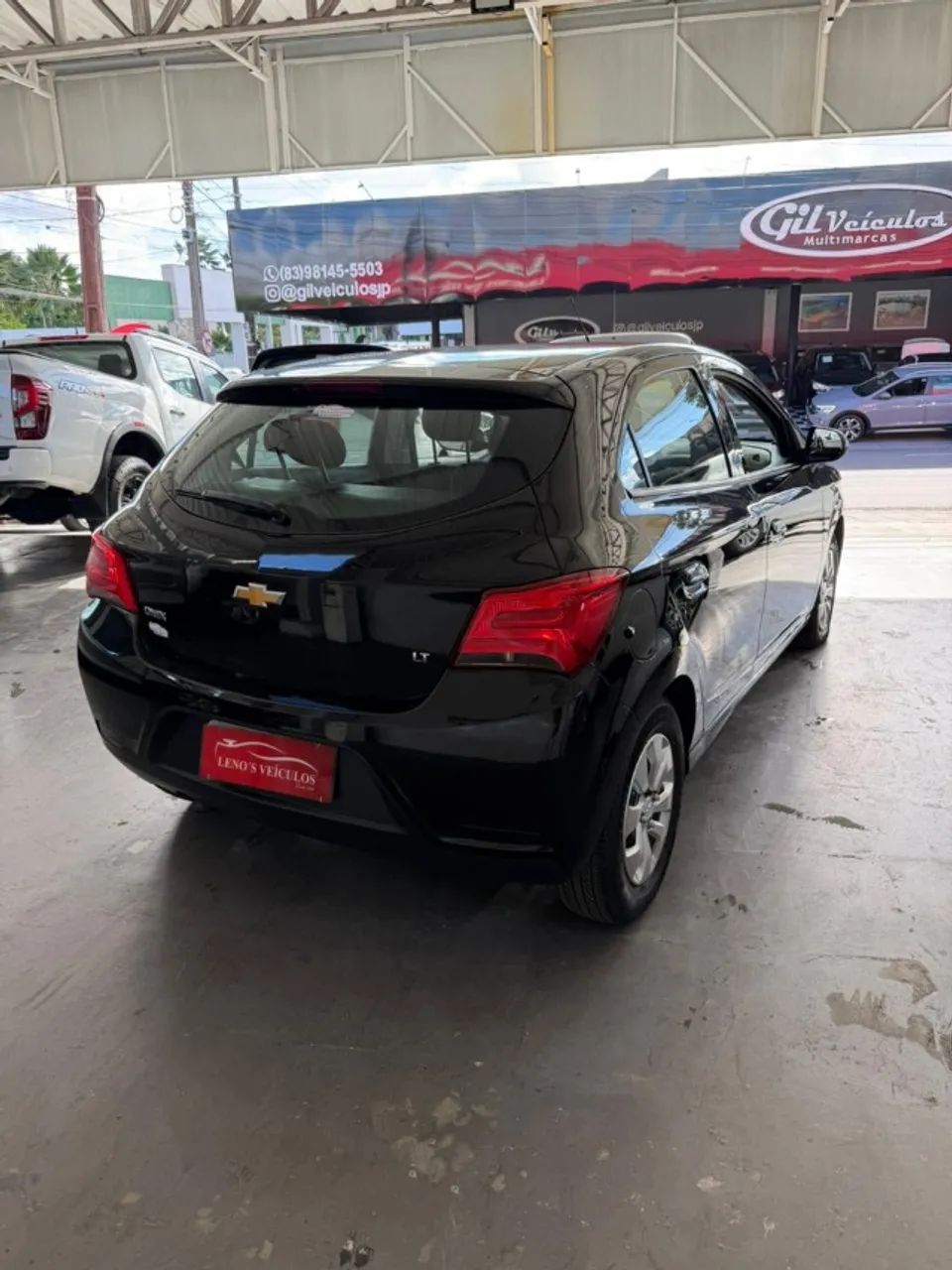 Chevrolet Onix Hatch LT 1.0 8V Flex Mec. 4P 2018 - Foto 4