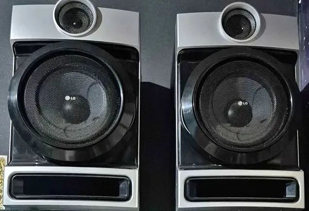 Caixa de som LG 500w