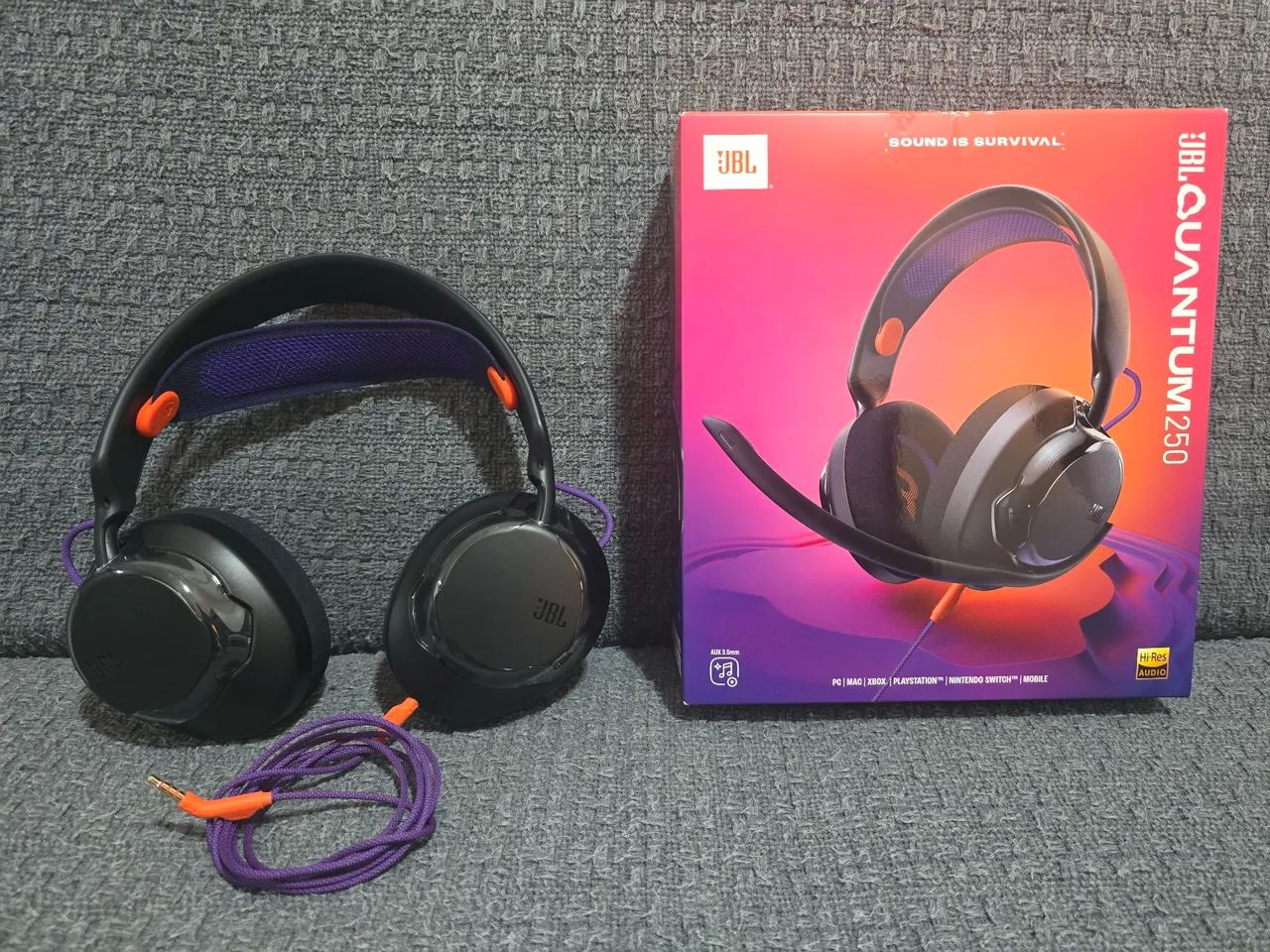 JBL Quantum 250 & Quantum 100 - Foto 2