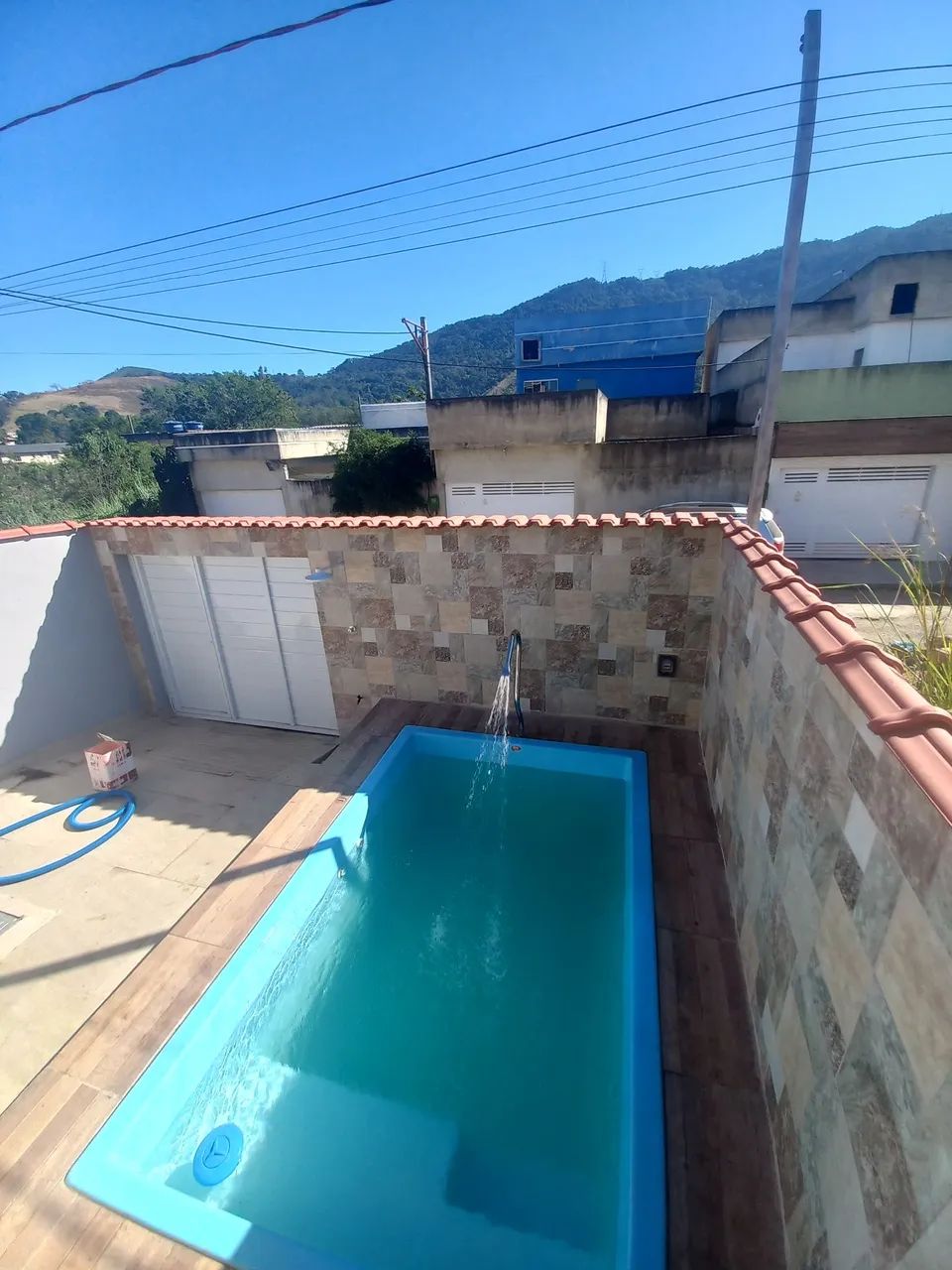 Linda Casa com Piscina no Mendanha  - Foto 2