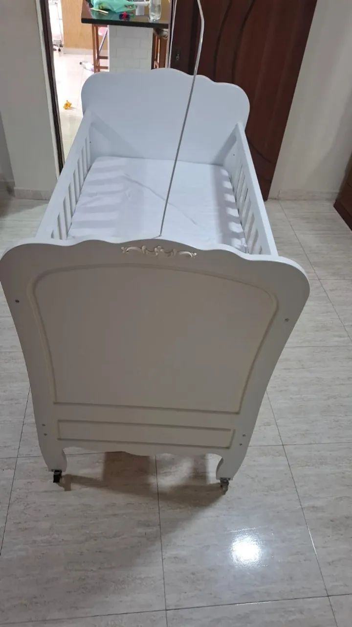 BERÇO PARA BEBE (PODE VIRAR CAMA) - Foto 3