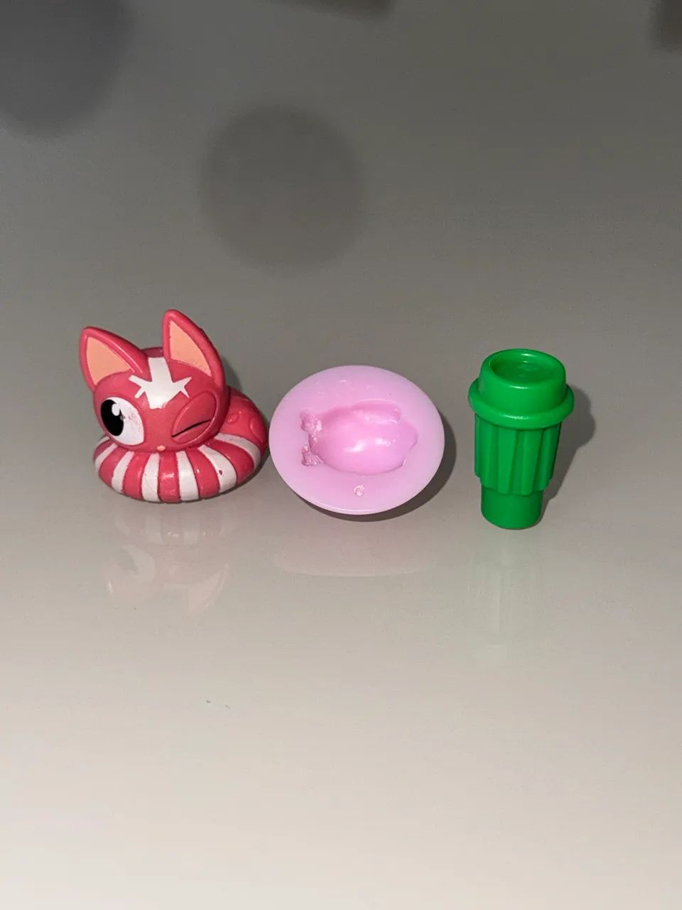 Lost Kitties Gato em Miniatura