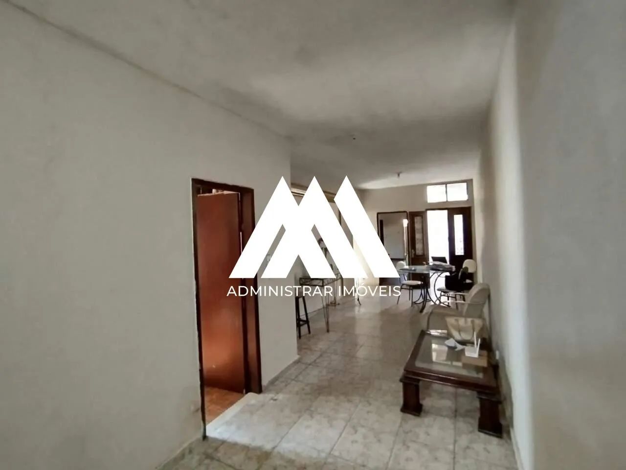 Vendo casa em Itaúna em excelente localização! - Foto 7