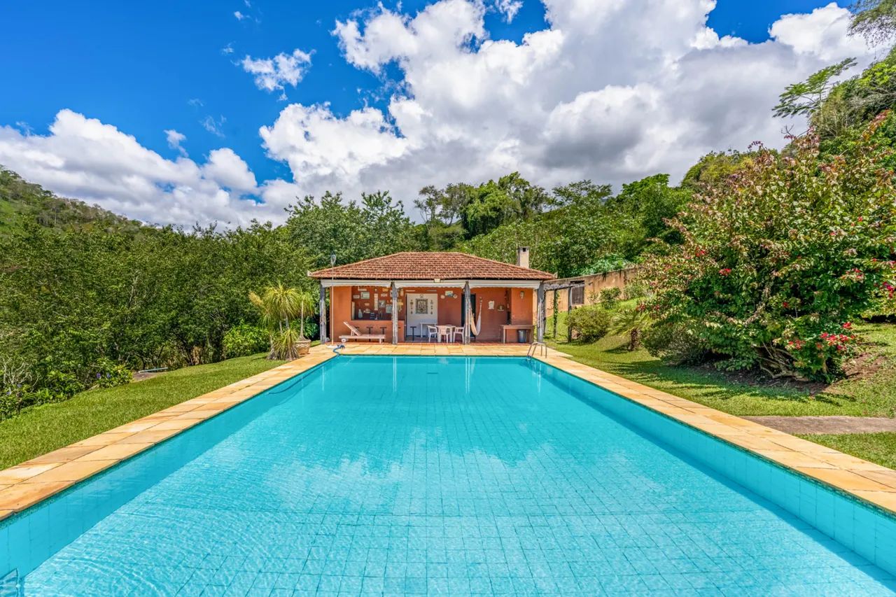 Casa 4 quartos em Araras, Petrópolis
