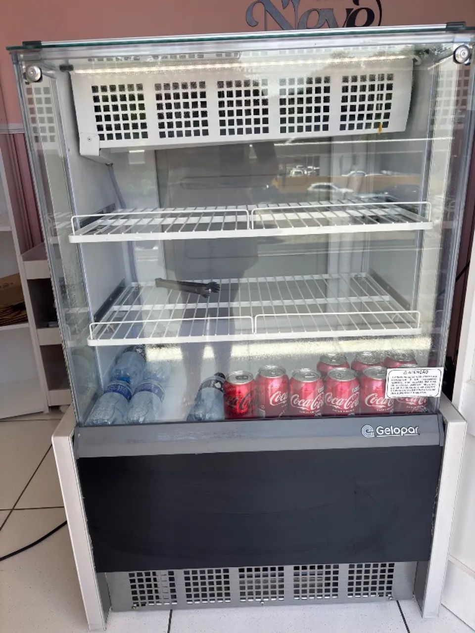 Balcão Vitrine Refrigerado 220v - GPEA 075 PR