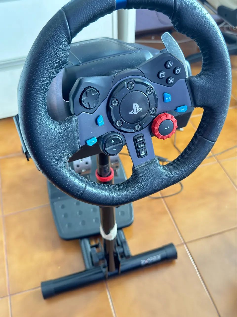 Volante Logitech G29 com Pedais + Cockpit - PS5 PS4 PC - Kit Completo