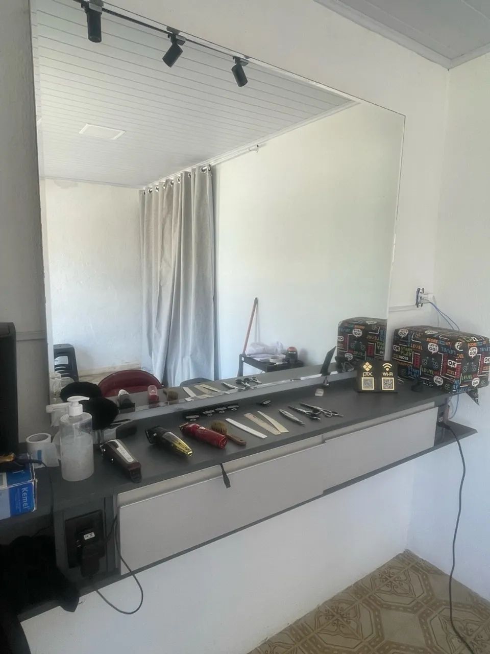 Móveis para barbearia/salão - Foto 3
