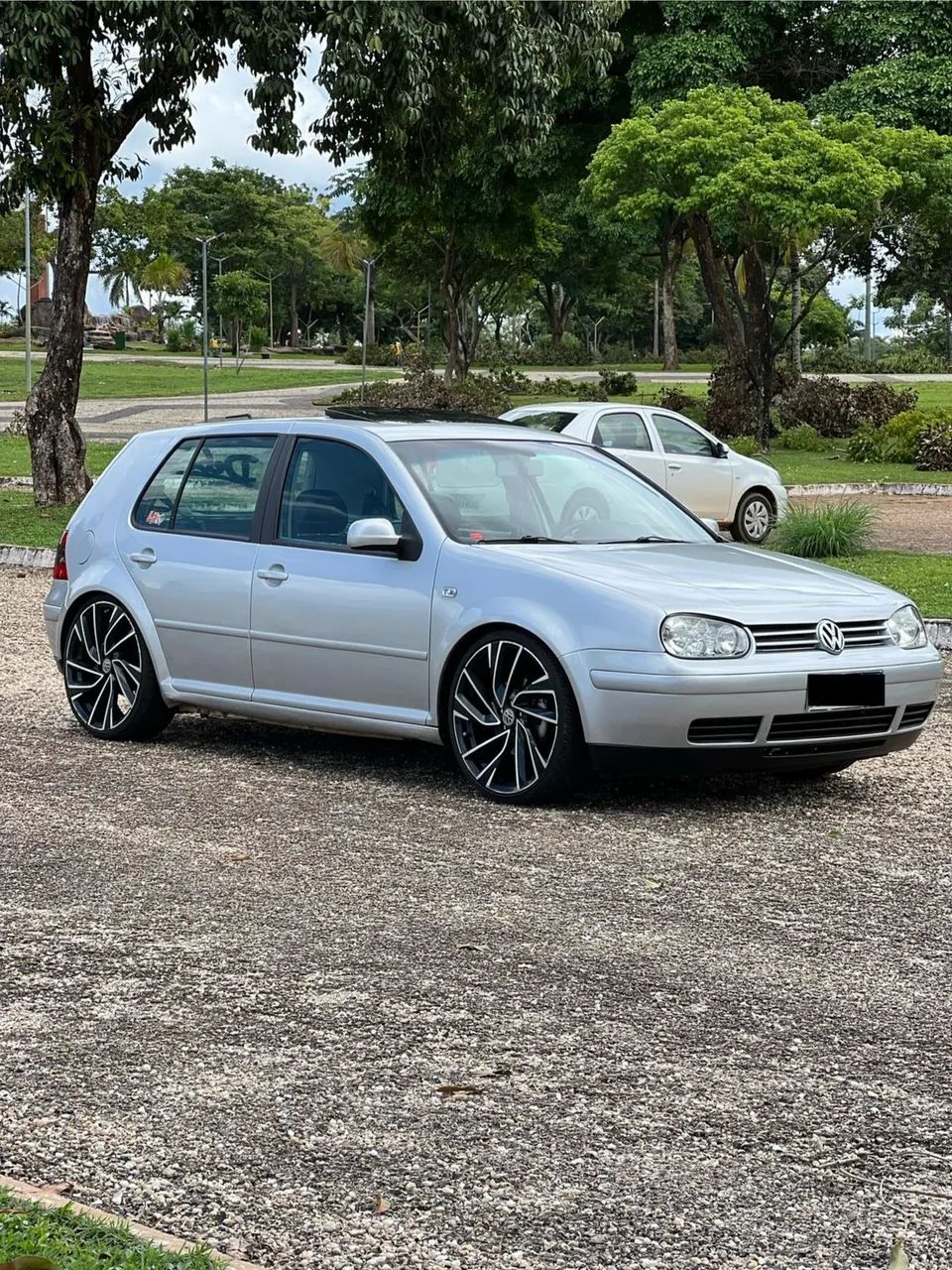 Volkswagen Golf GTI 1.8 MI 20V Turbo 4P Mec. 2002